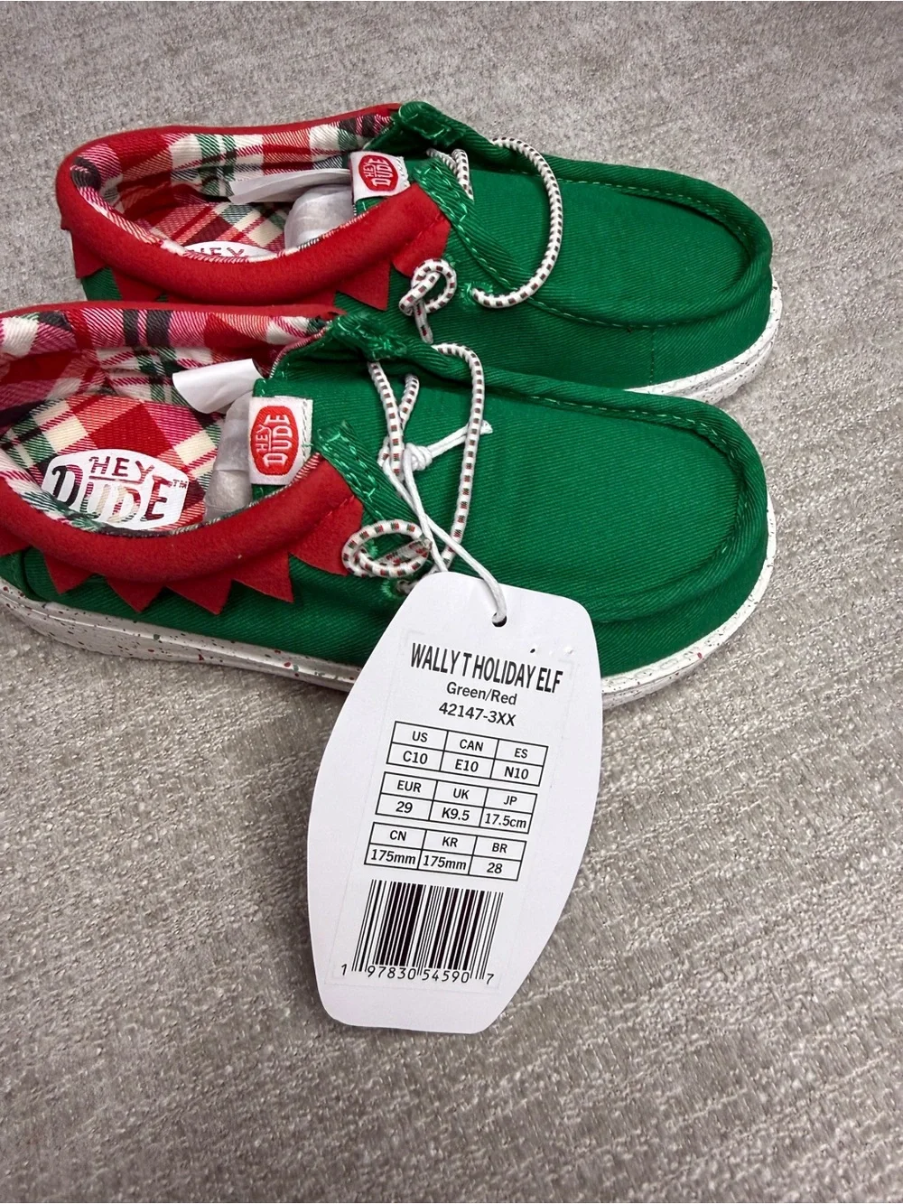 Hey Dude brand new